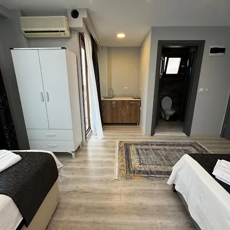 Nous Boutique Kuşadası