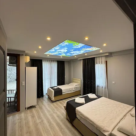 Hotel apartamentowy Nous Boutique *