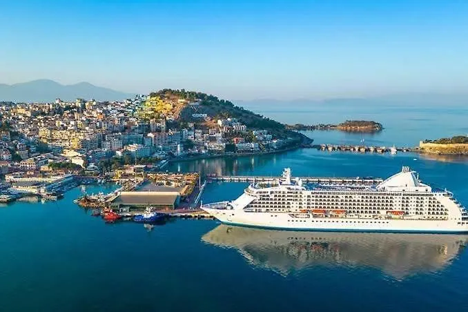 Apart Otel Nous Boutique Kuşadası