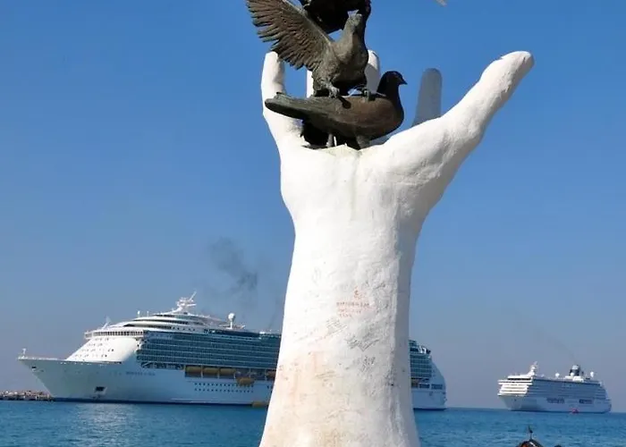 Nous Boutique Apart Otel Kuşadası